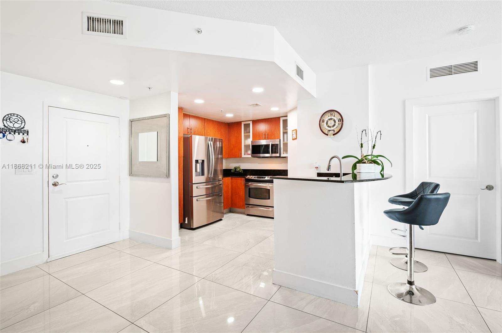 image 360 Condominium6