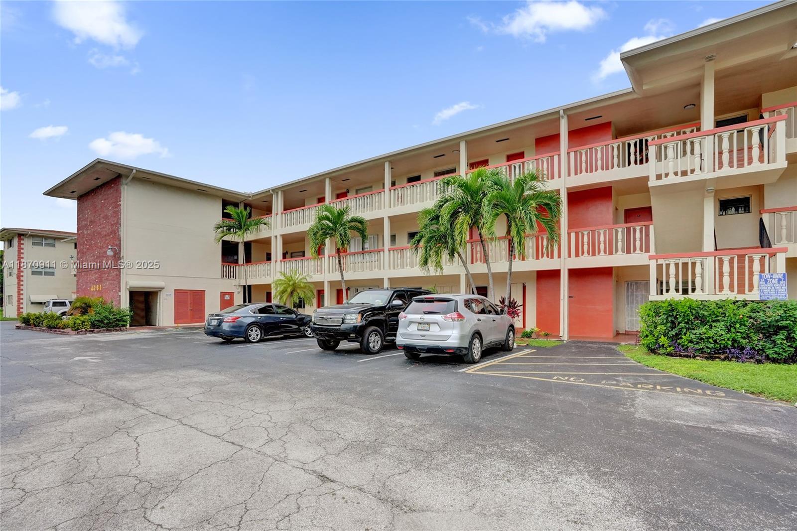 4731 NW 10th Ct #314