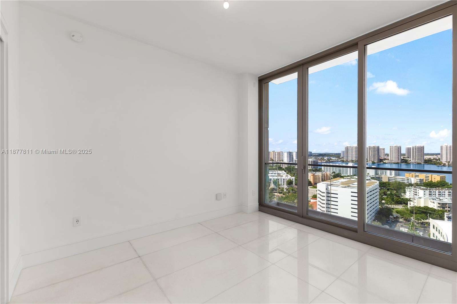 17975 Collins Ave #N-1802 Sunny Isles Beach, FL 33160