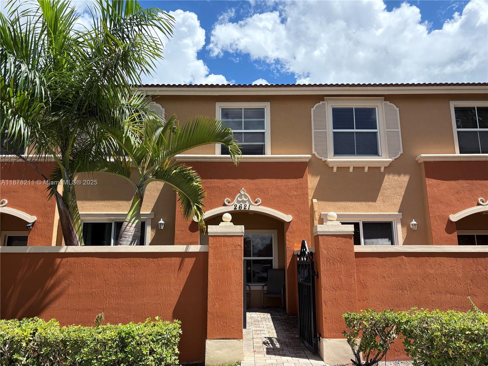 2621 SW 121st Ter #711
