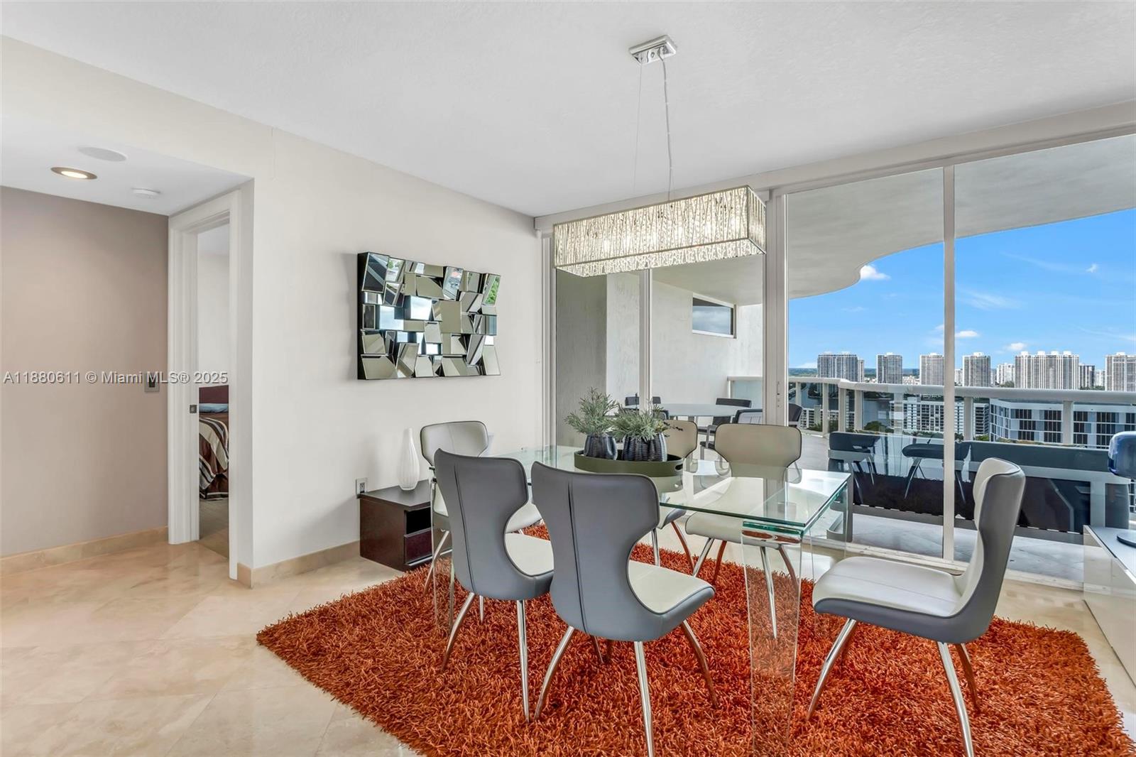 image The Pinnacle Condo16