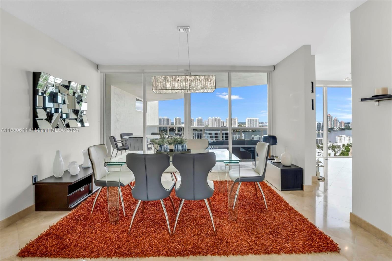 image The Pinnacle Condo18