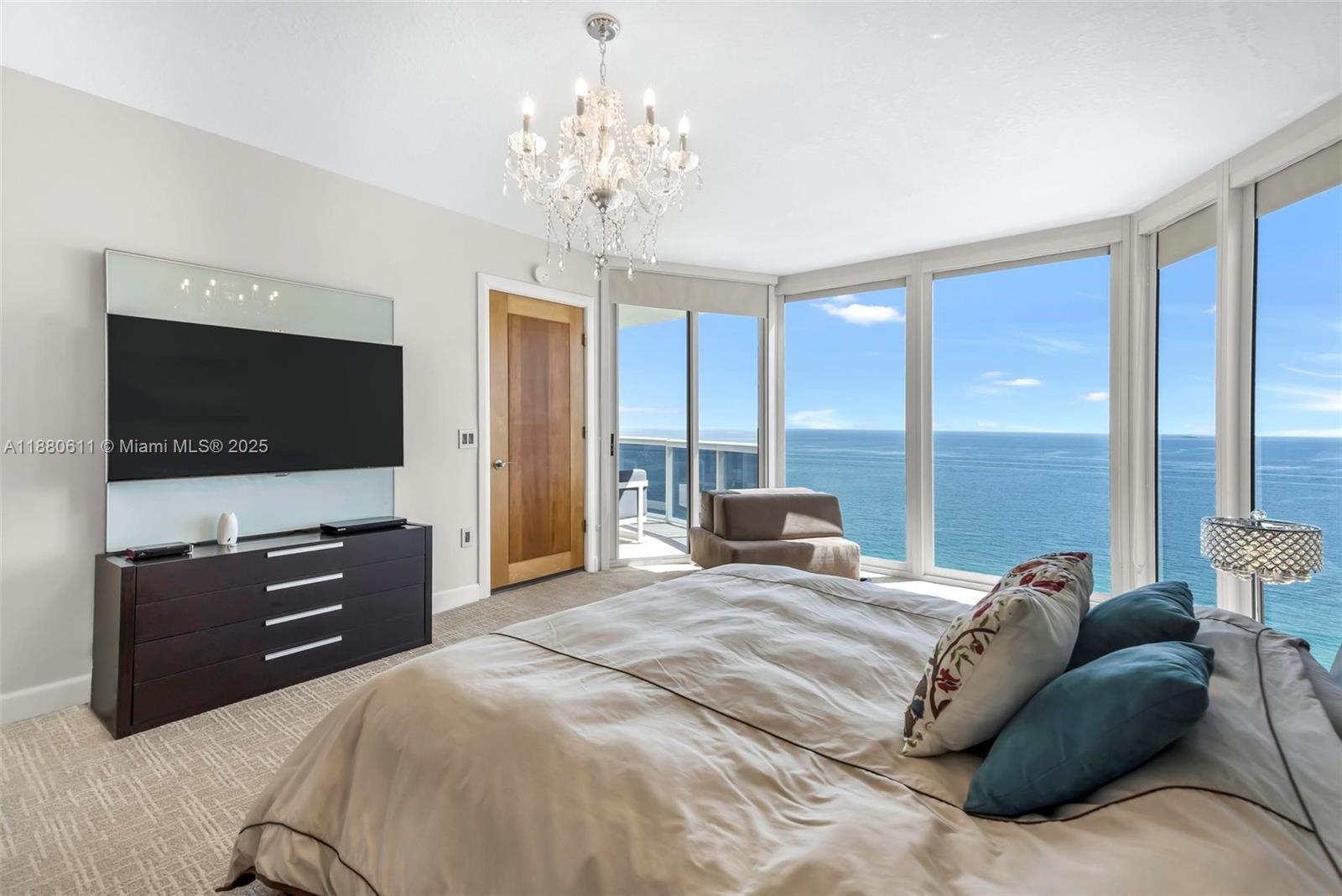 image The Pinnacle Condo21