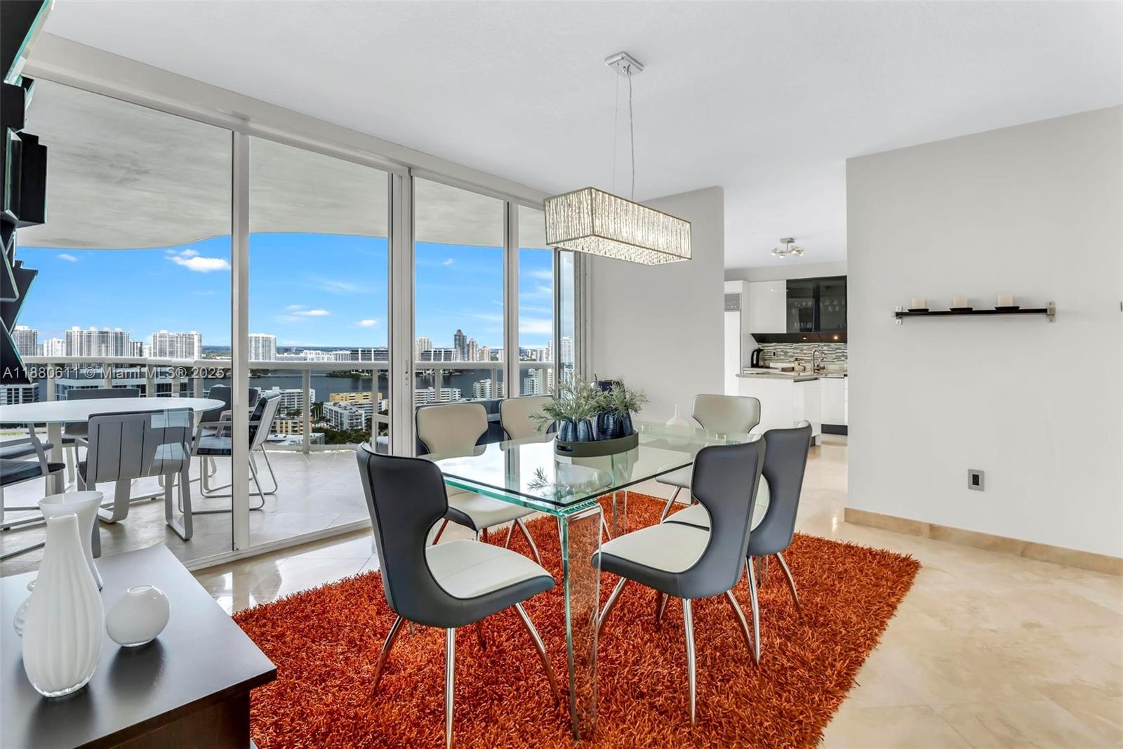 image The Pinnacle Condo3