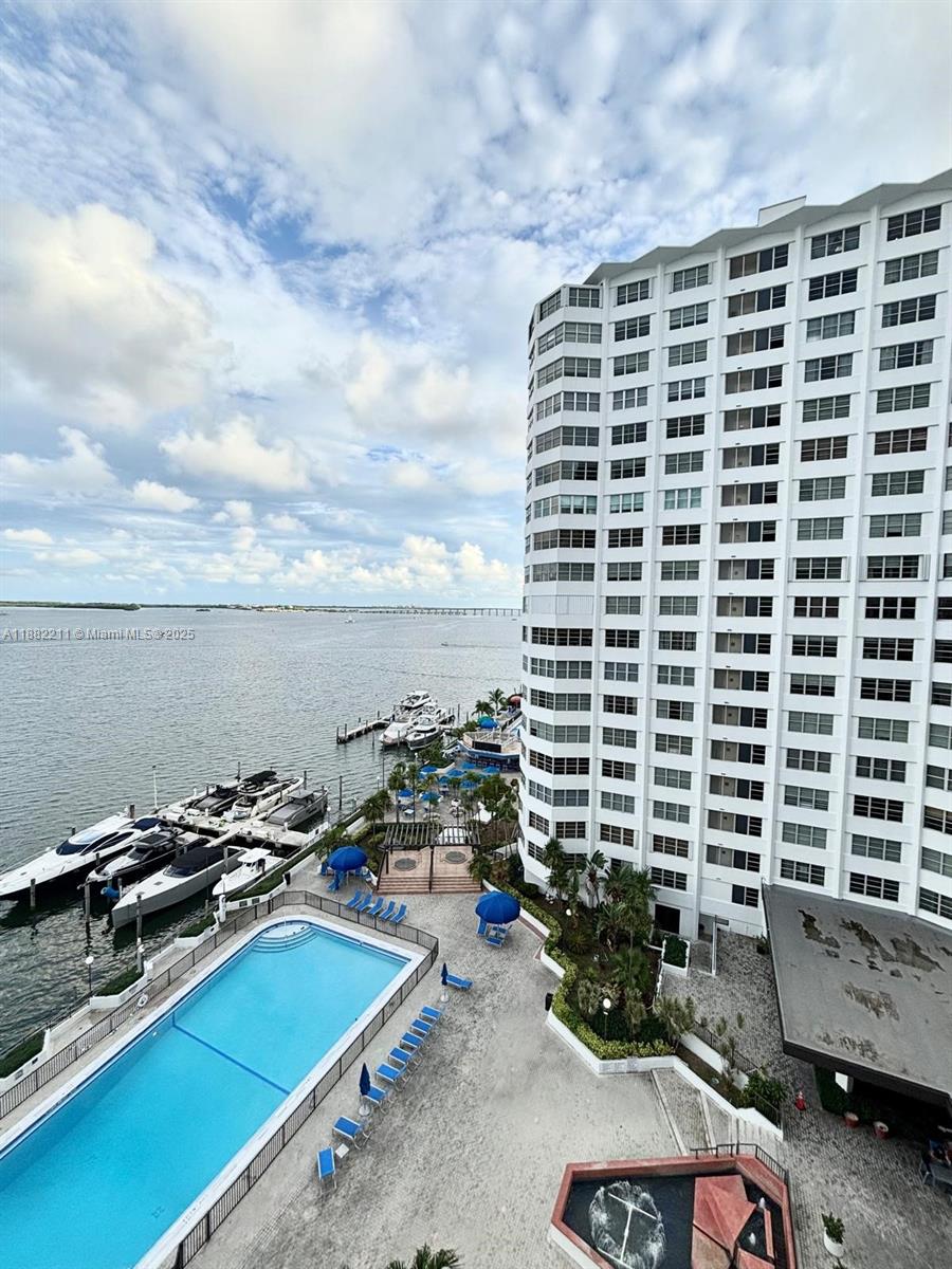 801 Brickell Bay Dr #1066
