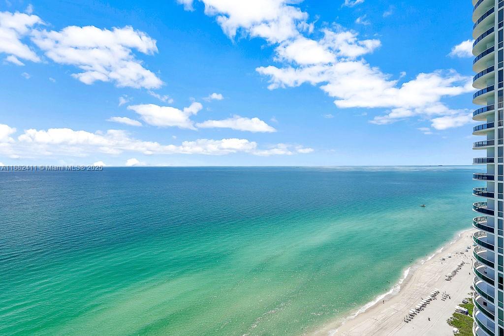 image Turnberry Ocean Colony16