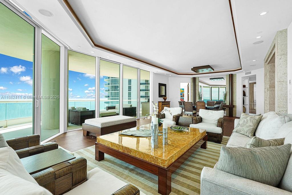 image Turnberry Ocean Colony1