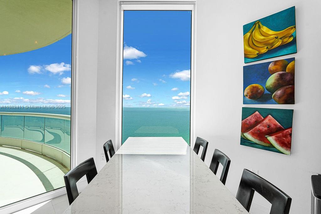 image Turnberry Ocean Colony23