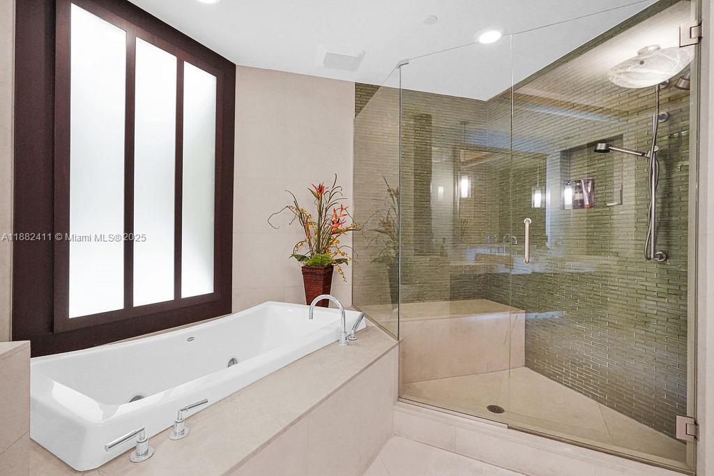 image Turnberry Ocean Colony38