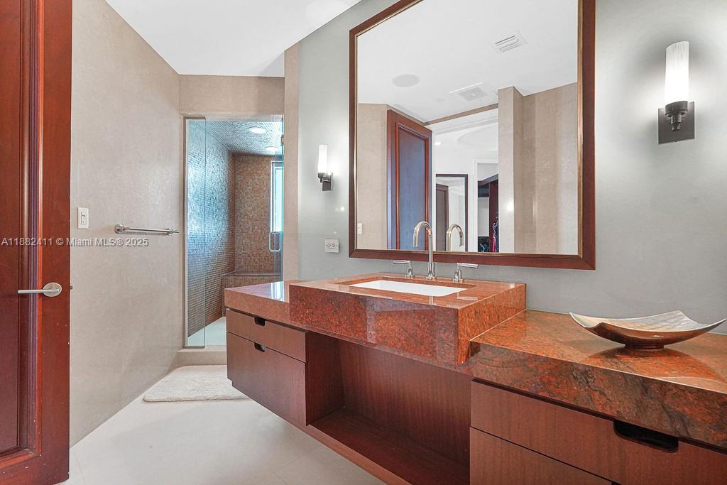 image Turnberry Ocean Colony42