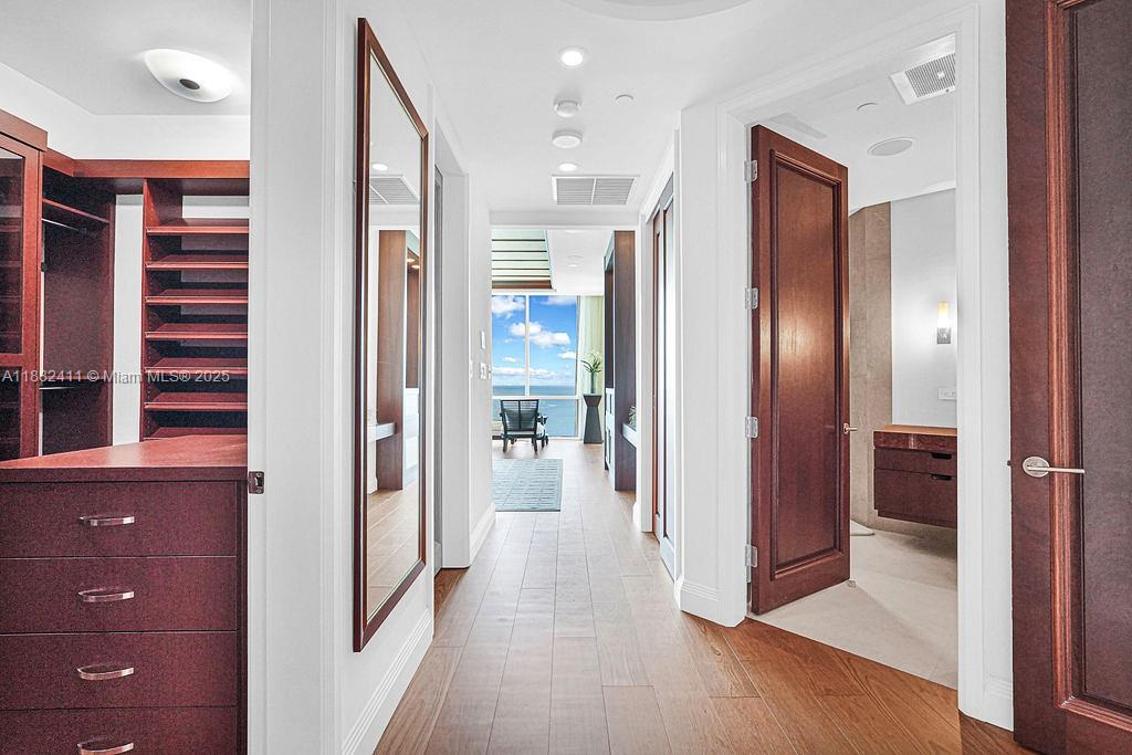 image Turnberry Ocean Colony44