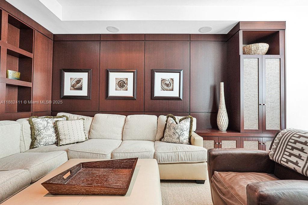 image Turnberry Ocean Colony58