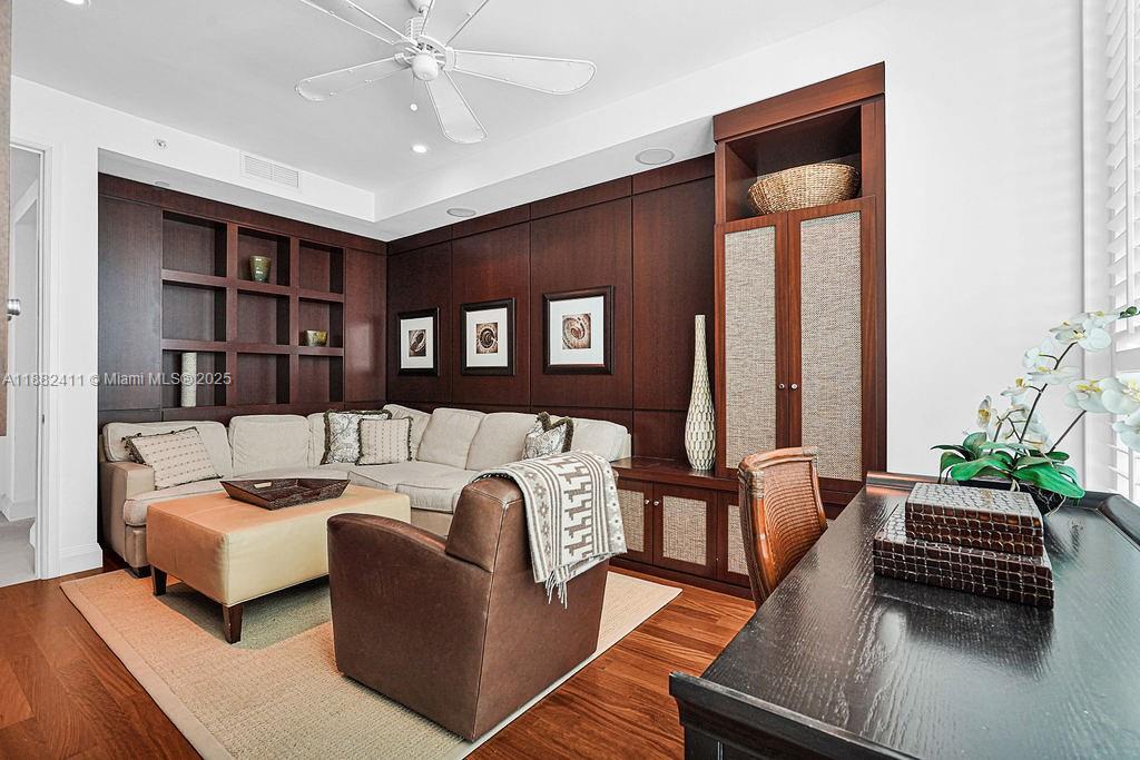 image Turnberry Ocean Colony60
