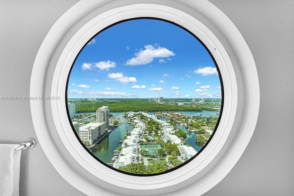 image Turnberry Ocean Colony67