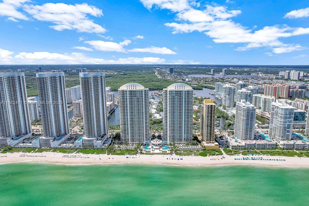 image Turnberry Ocean Colony94