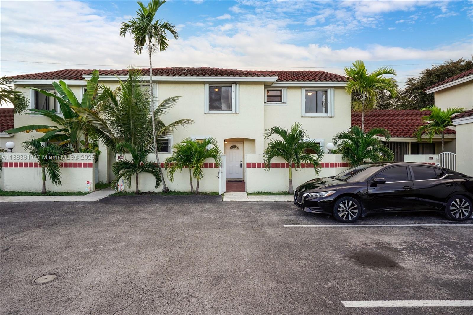 3208 San Remo Cir