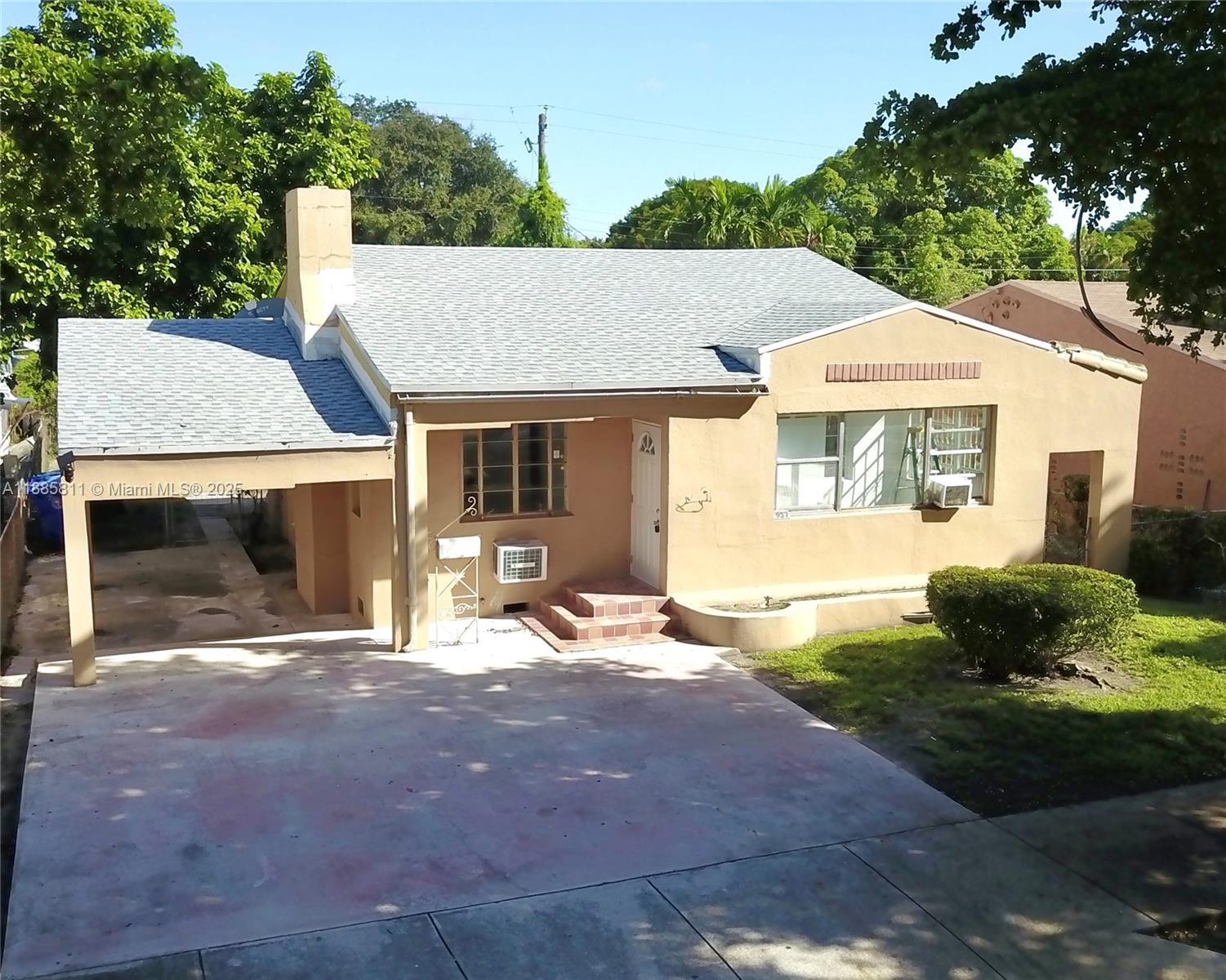 937 NW 46th St