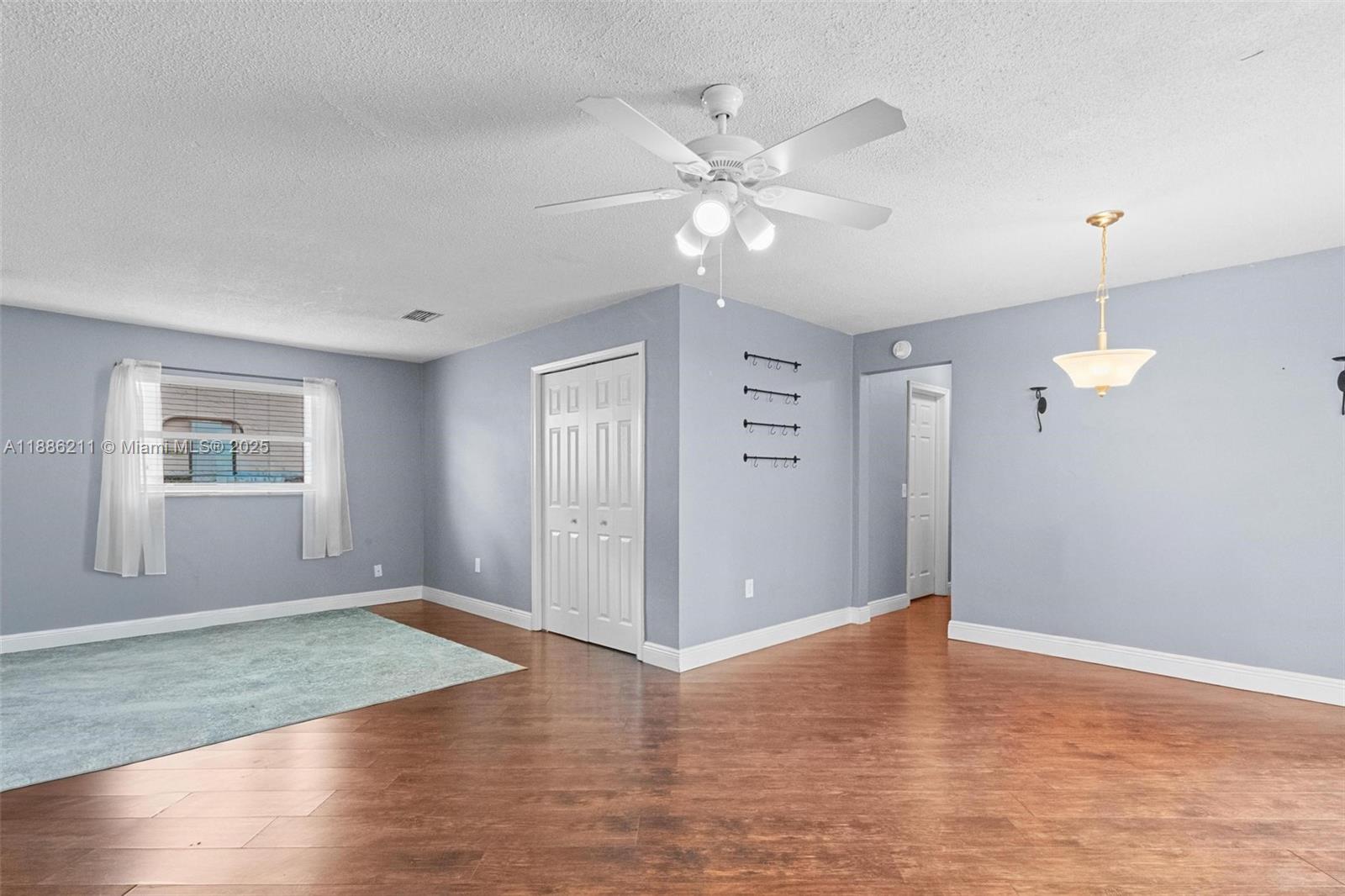 2600 NW 105th Ln,Sunrise, FL 33322