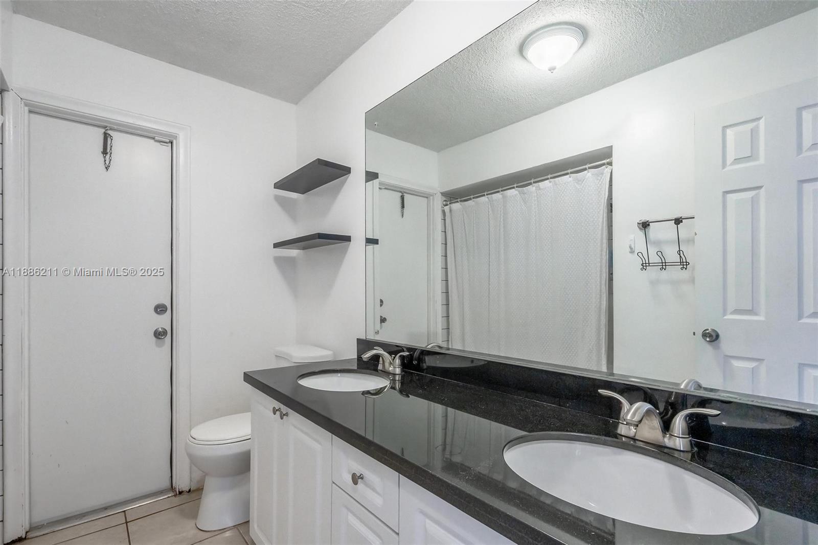 2600 NW 105th Ln,Sunrise, FL 33322