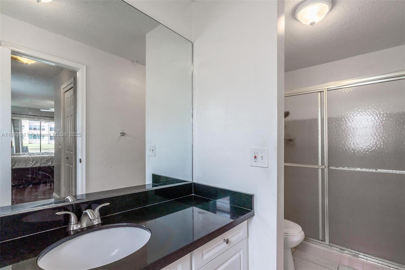 2600 NW 105th Ln,Sunrise, FL 33322