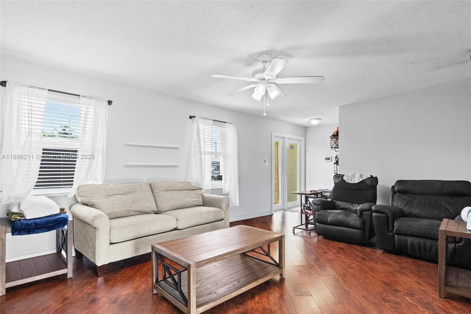 2600 NW 105th Ln,Sunrise, FL 33322