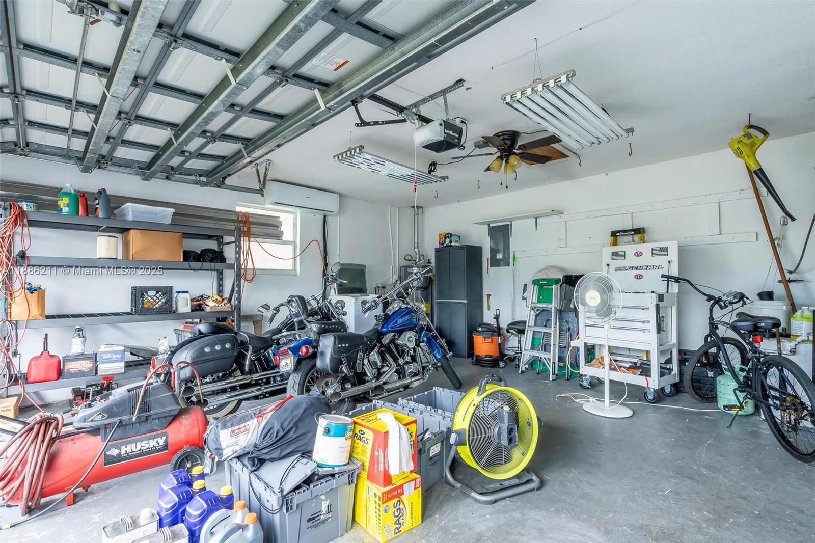 2600 NW 105th Ln,Sunrise, FL 33322