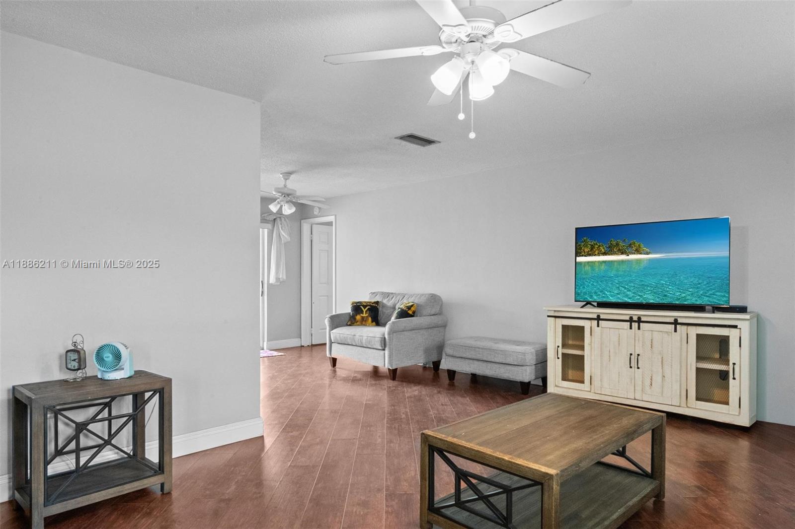 2600 NW 105th Ln,Sunrise, FL 33322