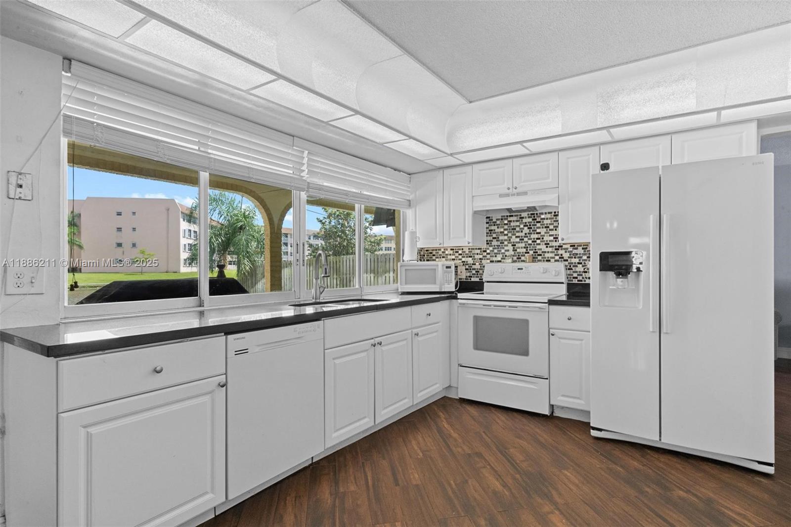 2600 NW 105th Ln,Sunrise, FL 33322