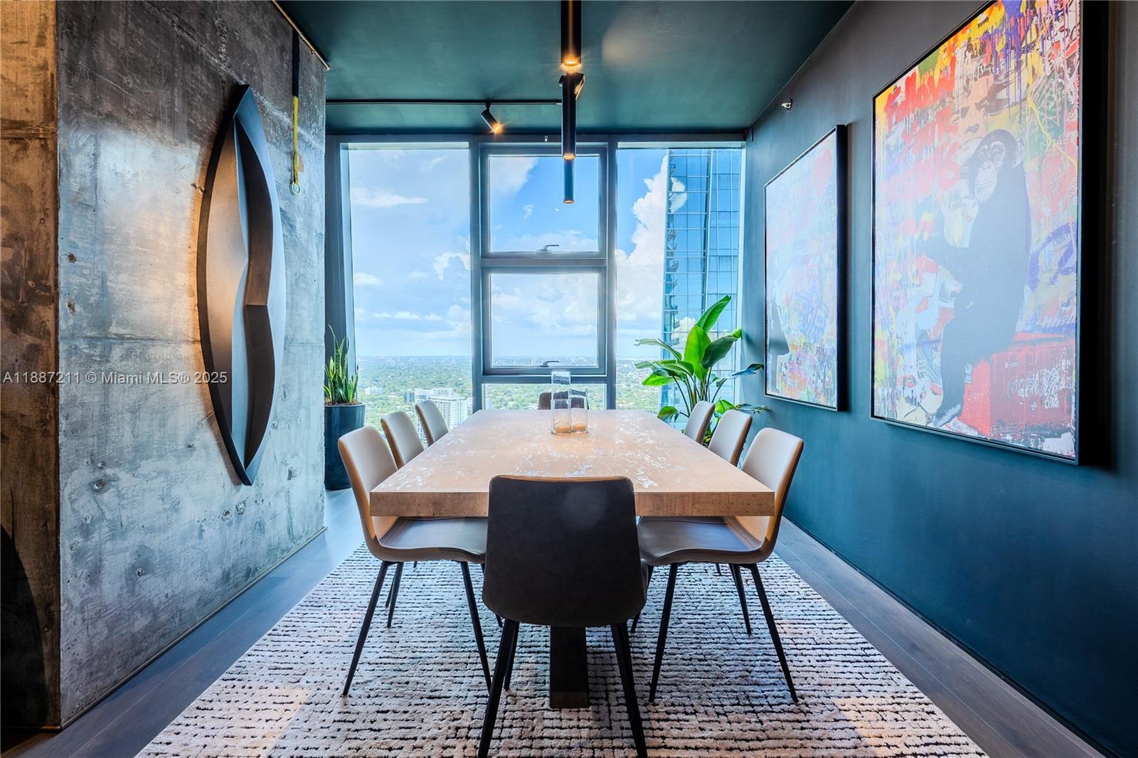 image Echo Brickell7