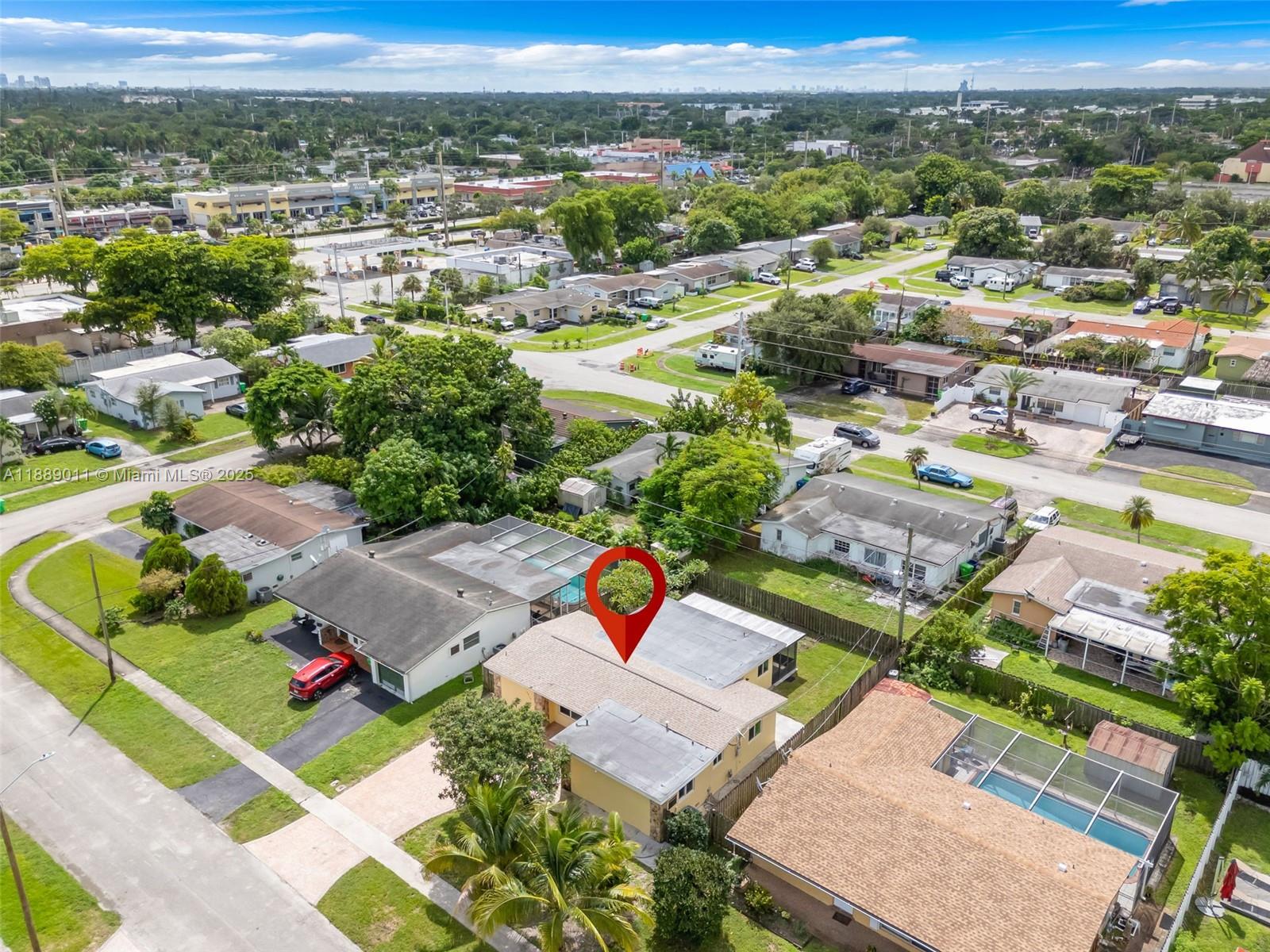 8310 NW 26th St Sunrise, FL 33322