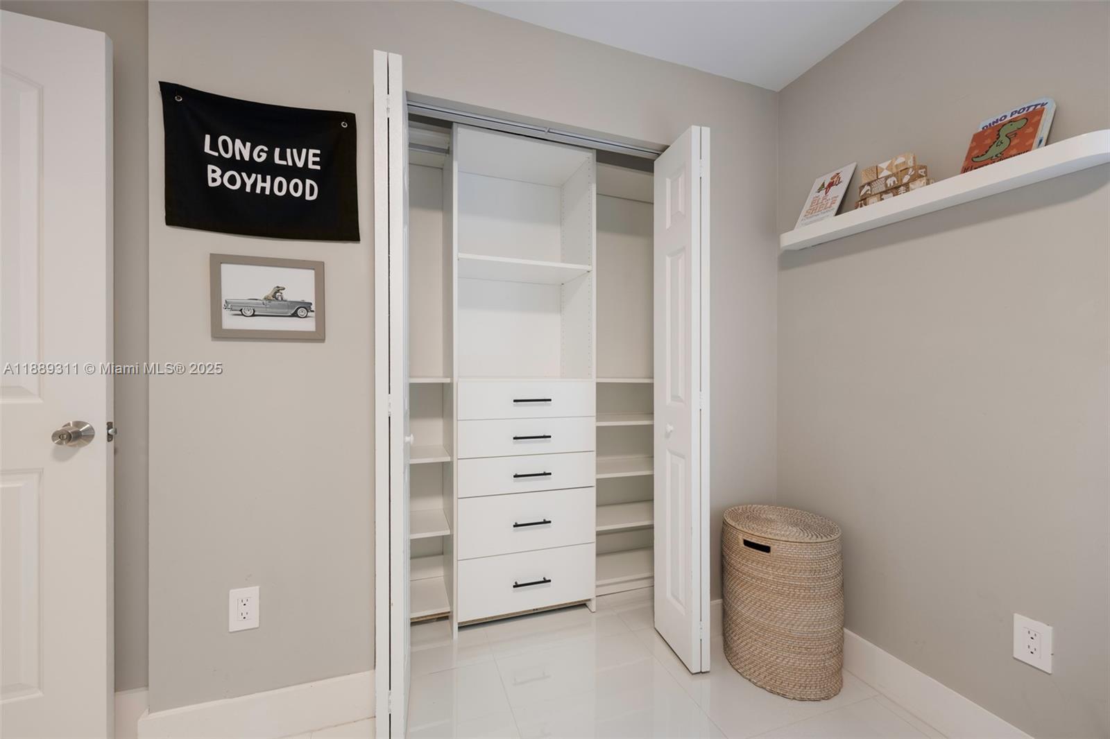 3564 William Ave Coconut Grove, FL 33133