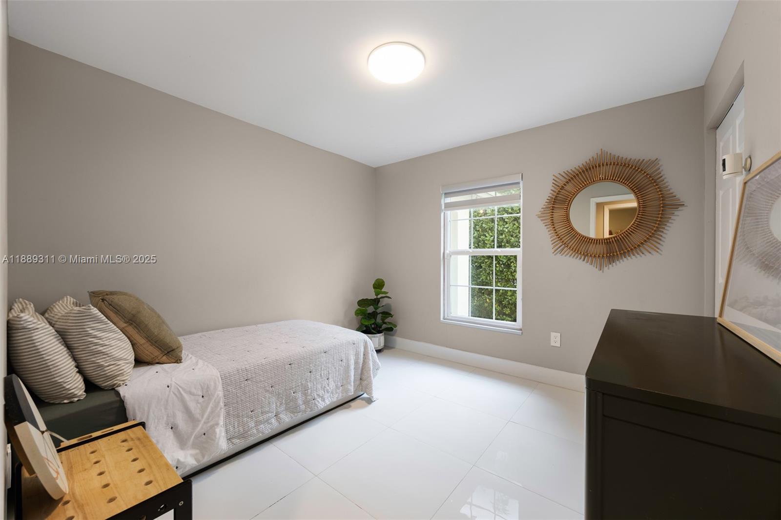 3564 William Ave Coconut Grove, FL 33133