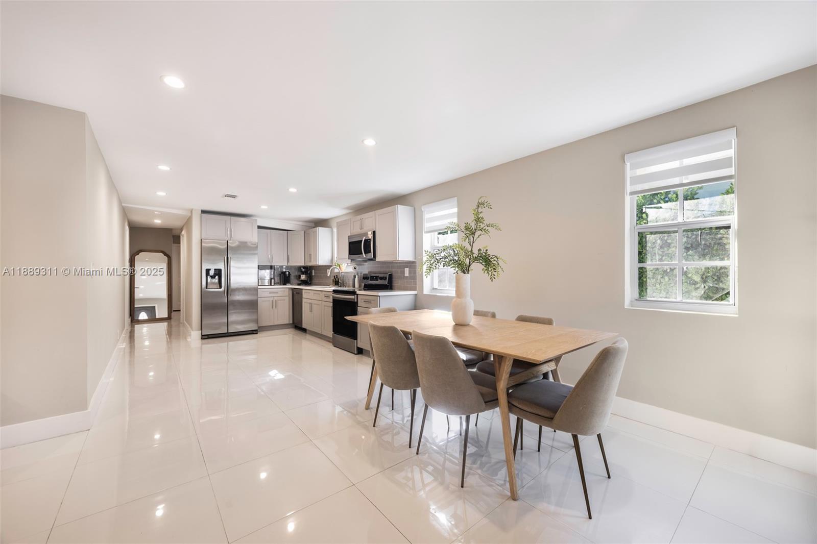 3564 William Ave Coconut Grove, FL 33133