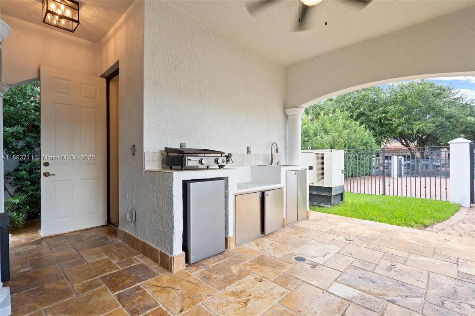 16763 NW 77th Path Miami Lakes, FL 33016