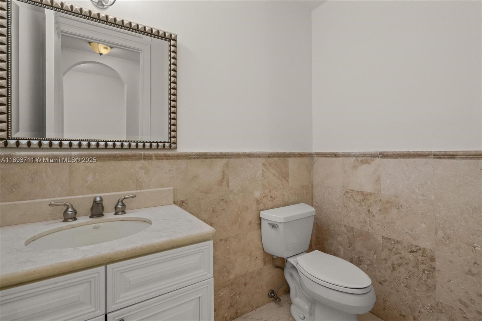 16763 NW 77th Path Miami Lakes, FL 33016