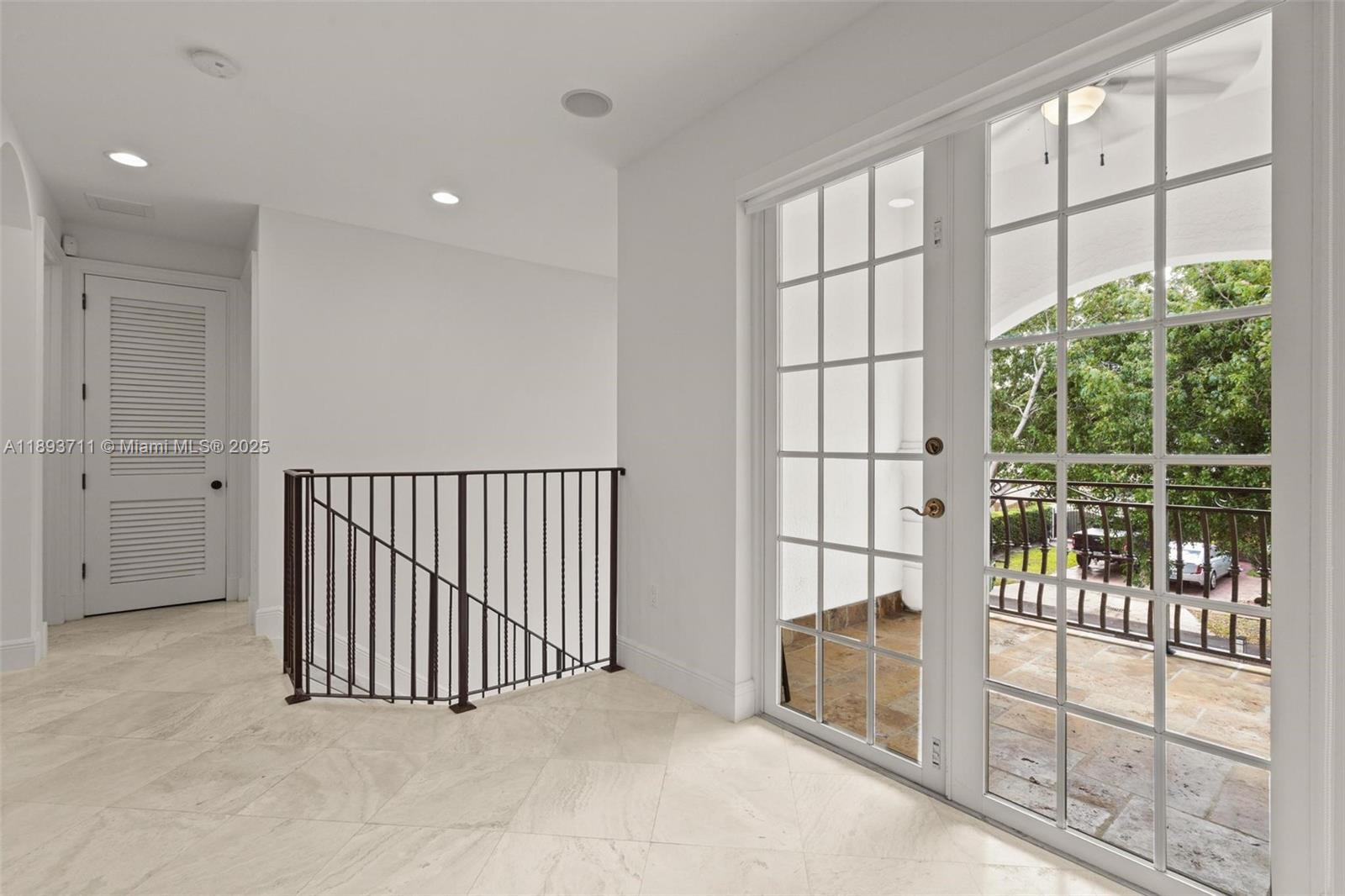 16763 NW 77th Path Miami Lakes, FL 33016