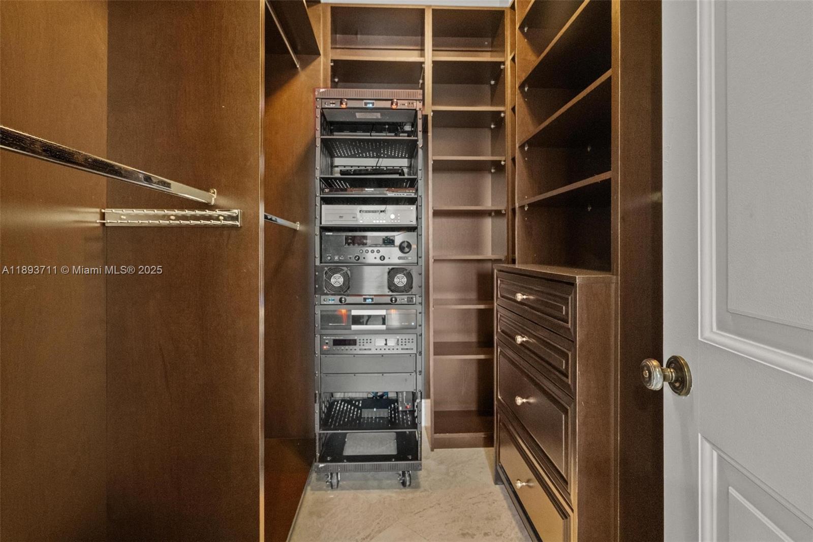 16763 NW 77th Path Miami Lakes, FL 33016