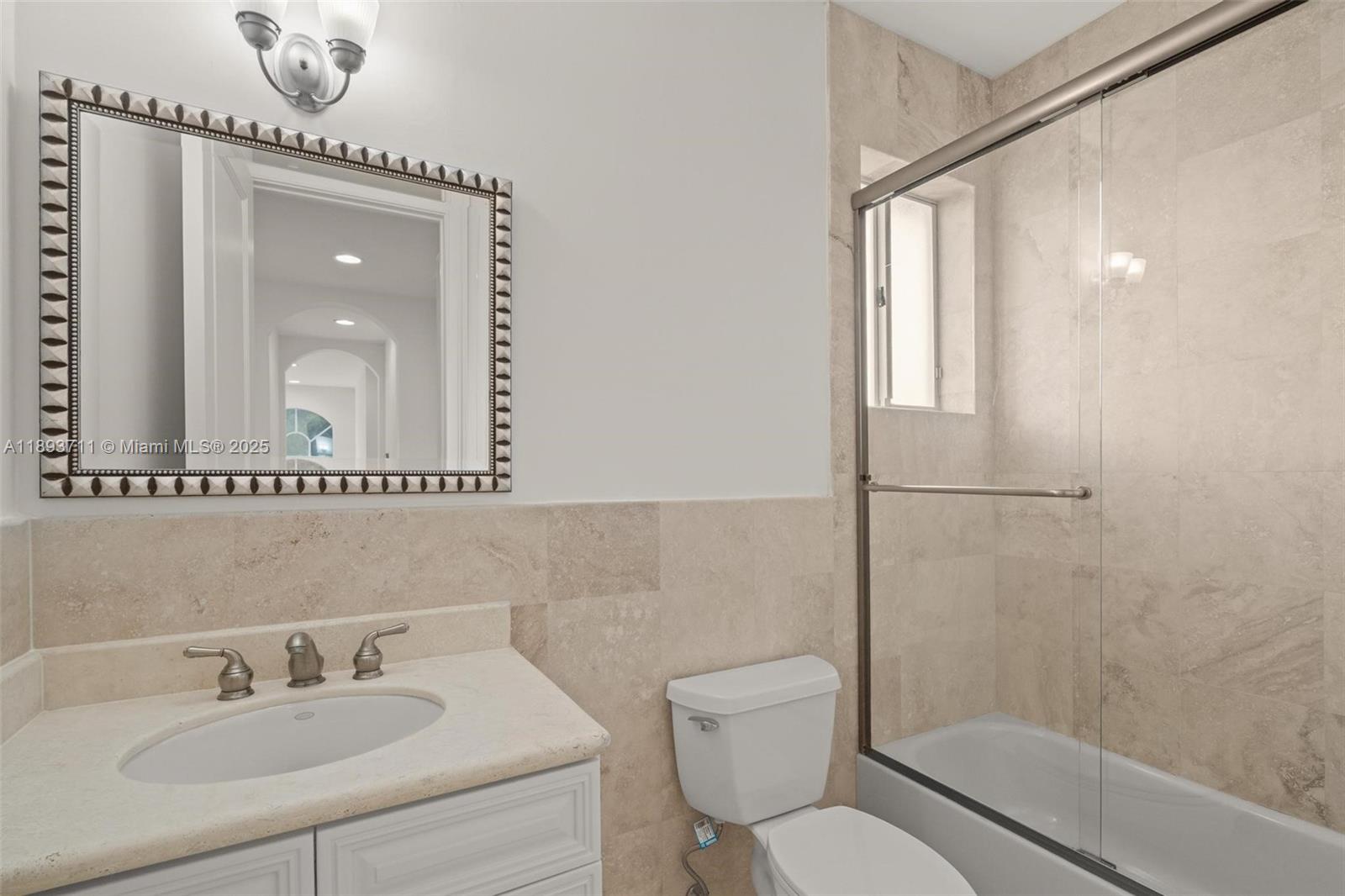 16763 NW 77th Path Miami Lakes, FL 33016