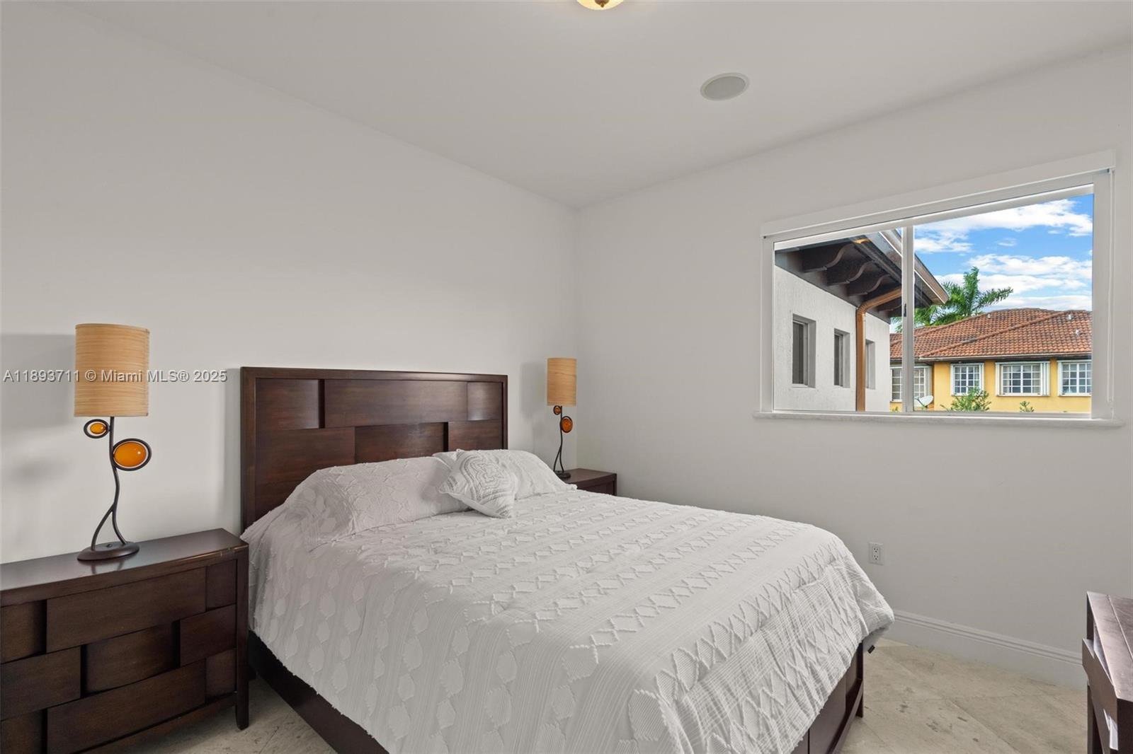 16763 NW 77th Path Miami Lakes, FL 33016