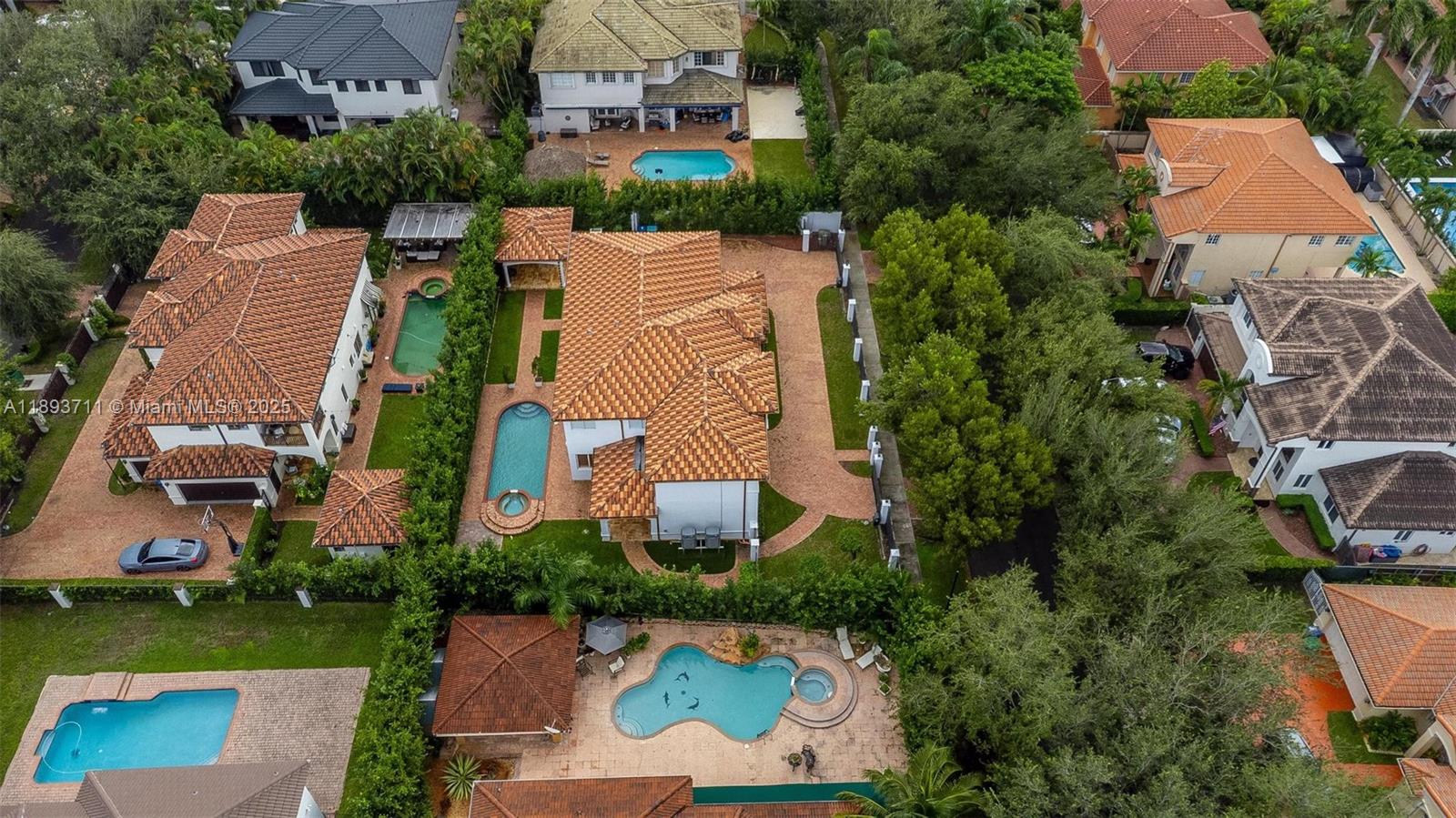 16763 NW 77th Path Miami Lakes, FL 33016