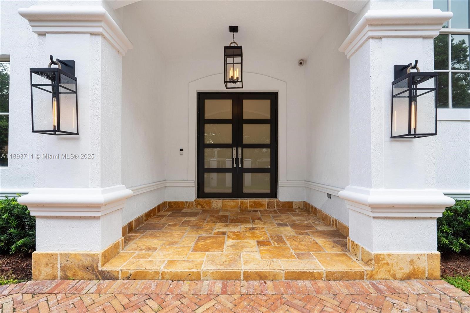 16763 NW 77th Path Miami Lakes, FL 33016