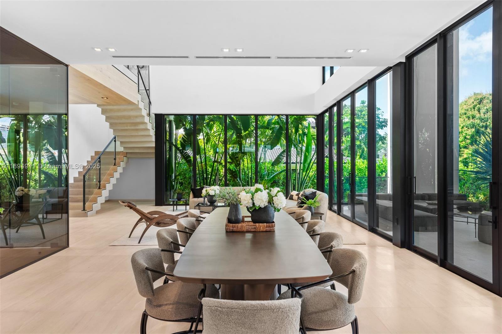 478 Tamarind Dr Hallandale Beach, FL 33009 478 Tamarind Dr Hallandale Beach, FL 33009