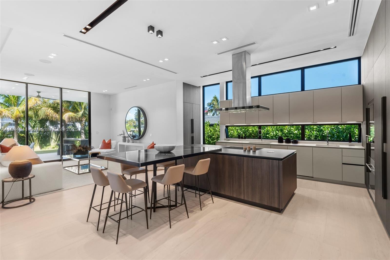 478 Tamarind Dr Hallandale Beach, FL 33009 478 Tamarind Dr Hallandale Beach, FL 33009