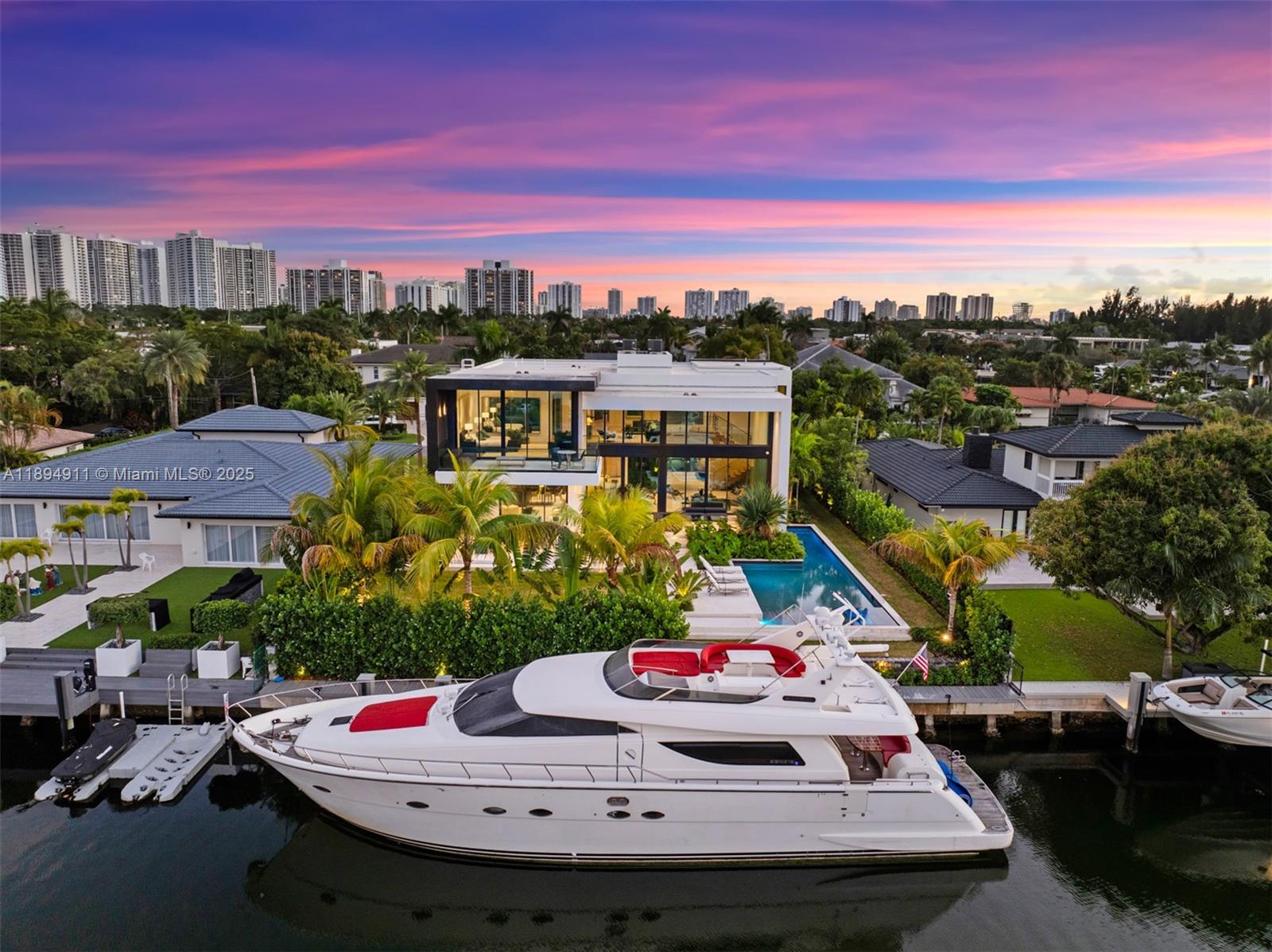 478 Tamarind Dr Hallandale Beach, FL 33009 478 Tamarind Dr Hallandale Beach, FL 33009