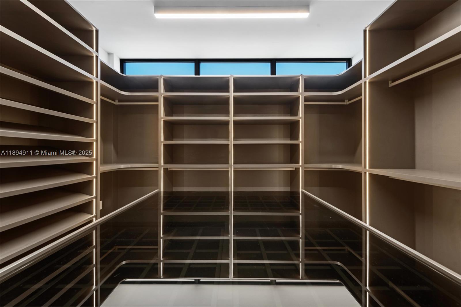 478 Tamarind Dr Hallandale Beach, FL 33009 478 Tamarind Dr Hallandale Beach, FL 33009