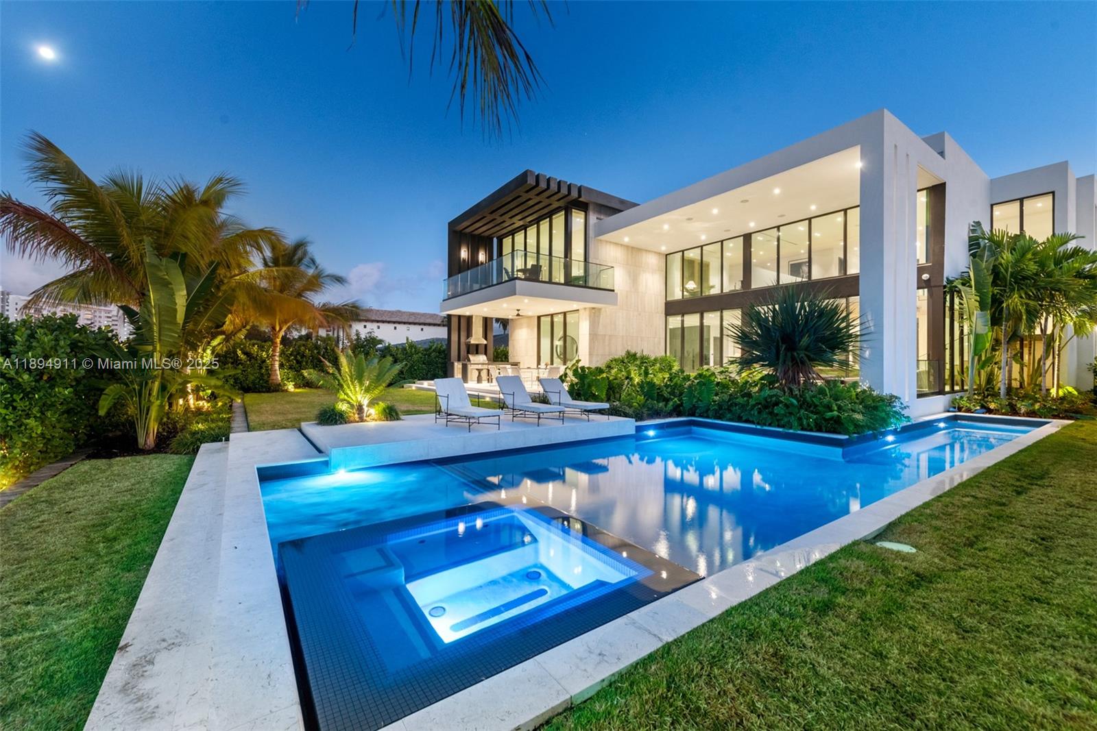 478 Tamarind Dr Hallandale Beach, FL 33009 478 Tamarind Dr Hallandale Beach, FL 33009