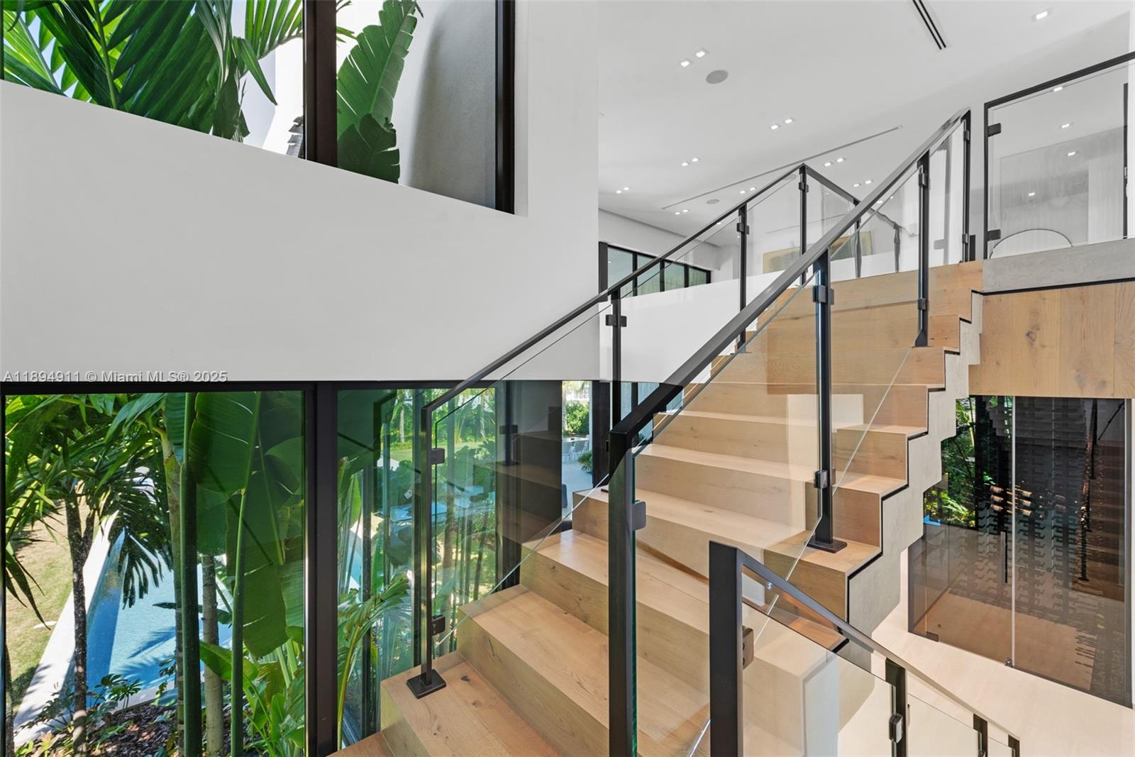 478 Tamarind Dr Hallandale Beach, FL 33009 478 Tamarind Dr Hallandale Beach, FL 33009