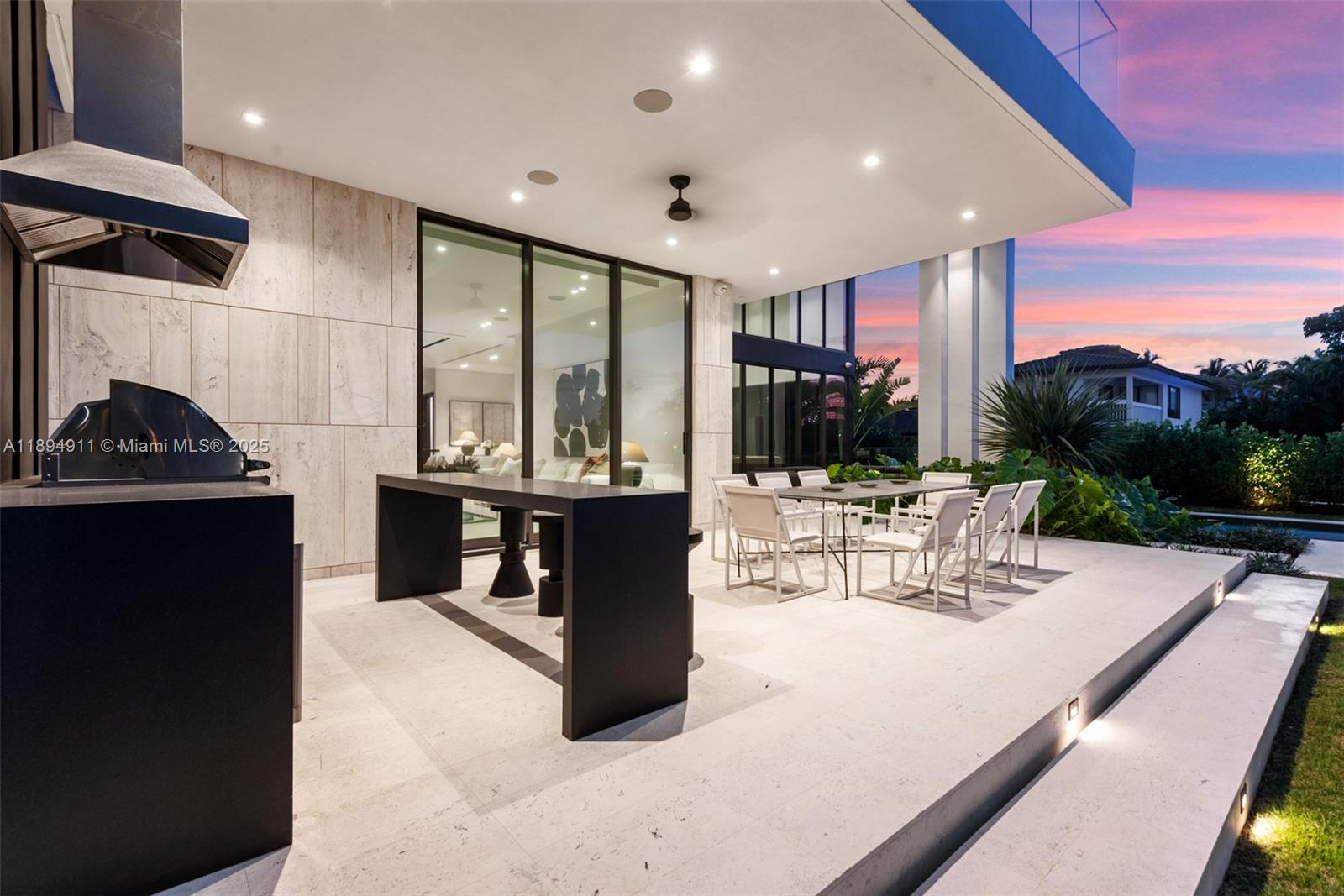 478 Tamarind Dr Hallandale Beach, FL 33009 478 Tamarind Dr Hallandale Beach, FL 33009