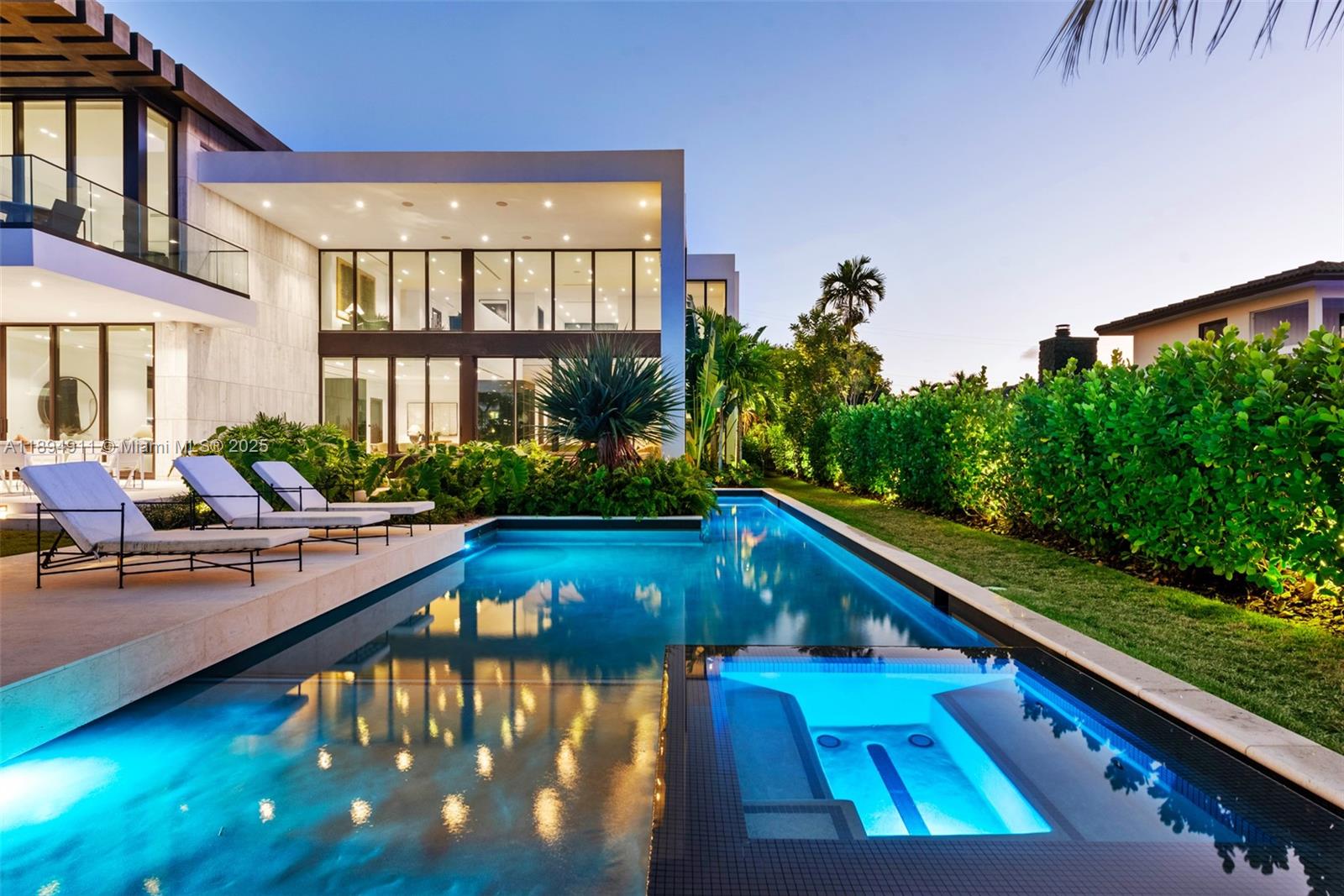 478 Tamarind Dr Hallandale Beach, FL 33009 478 Tamarind Dr Hallandale Beach, FL 33009