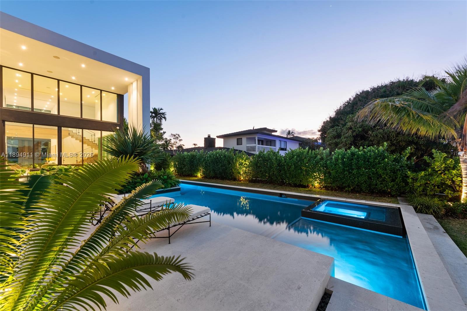 478 Tamarind Dr Hallandale Beach, FL 33009 478 Tamarind Dr Hallandale Beach, FL 33009